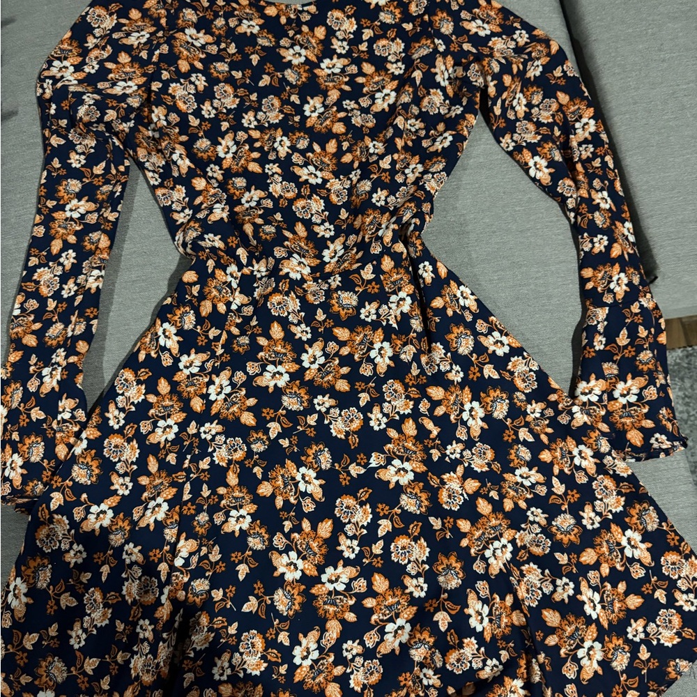 Design Lab Lord & Taylor Navy Floral Long Sleeve Dress